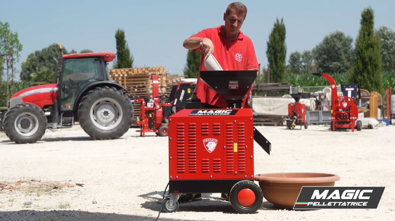 Faire son pellet - Presse Ceccato Olindo